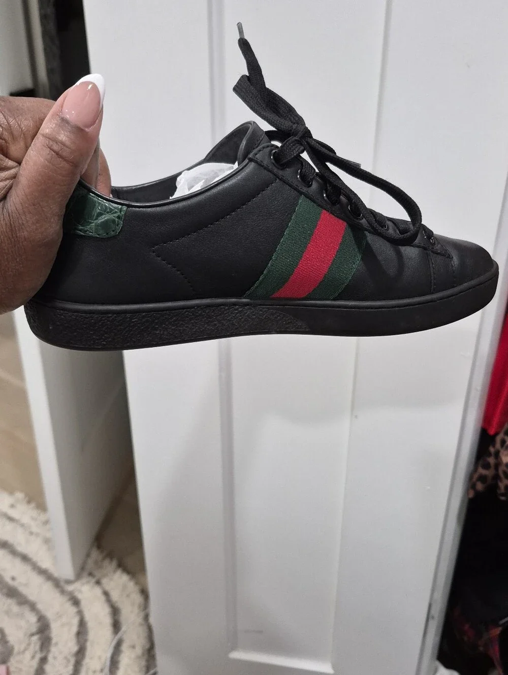 Gucci classic black
